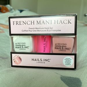 Nails Inc French Mani Hack set